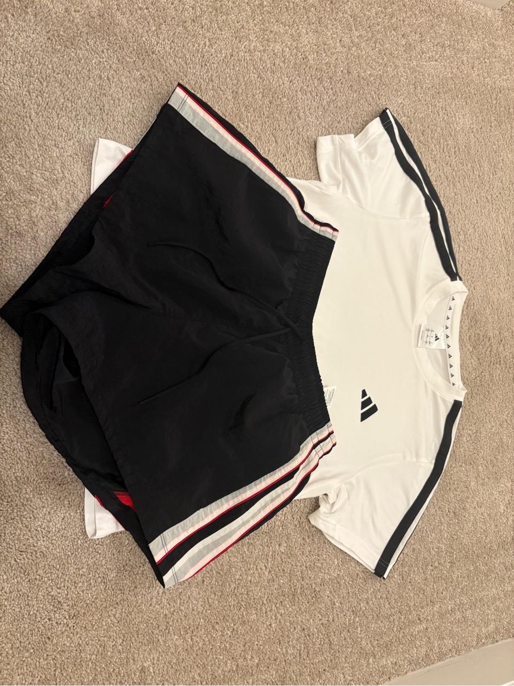 Adidas Women Track shorts and shirt - Picture 3 of 7